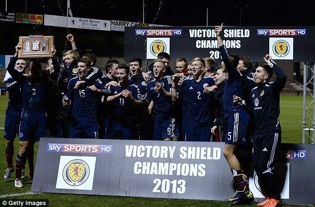 Victory Shield Darren Fletcher congratulates Scotland youngsters after England win