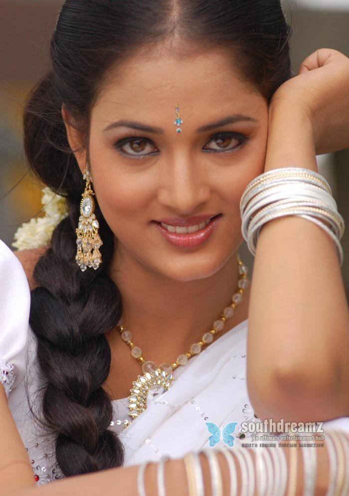 Vidisha (actress) Actress Vidisha South Indian Cinema Gallery