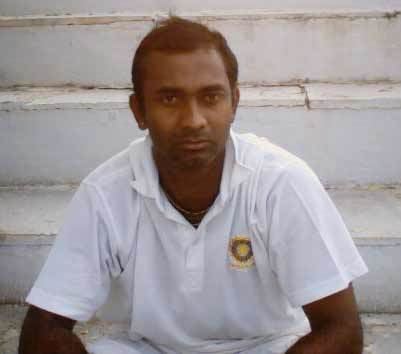 Vijay Bharadwaj (Cricketer) playing cricket