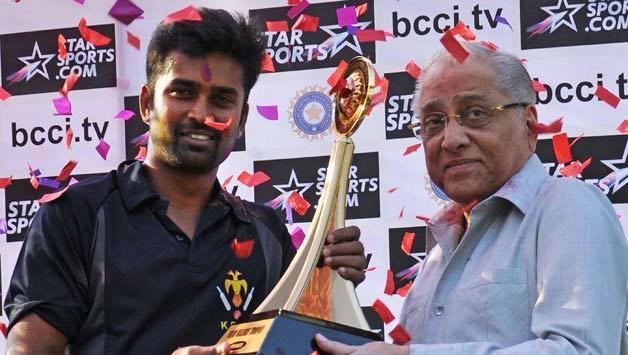 Vijay Hazare Trophy httpsstaticsportskeedacomwpcontentuploads