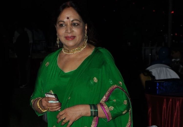 Vijaya Nirmala Vijaya Nirmala Wiki Age Caste Son Biography Husband Height