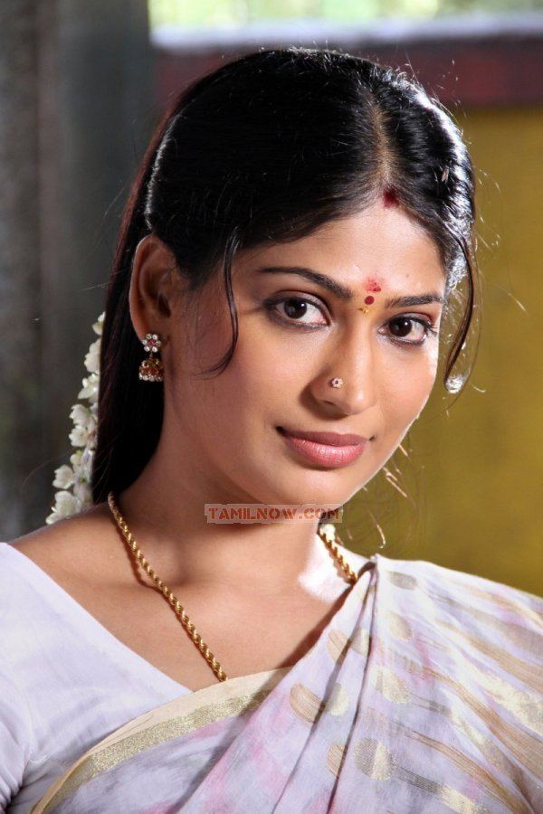 Vijayalakshmi (Tamil actress) Vijayalakshmi Tamil actress JungleKeyin Image 50