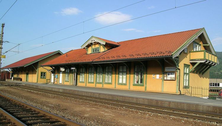 Vikersund Station