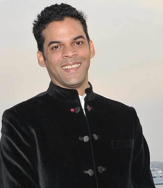 Vikramaditya Motwane Vikramaditya Motwane photos pictures stills images