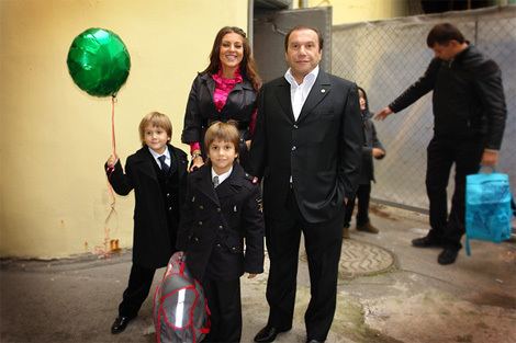 Viktor Baturin ShowBiz Viktor Baturin returned to school Together with his sons
