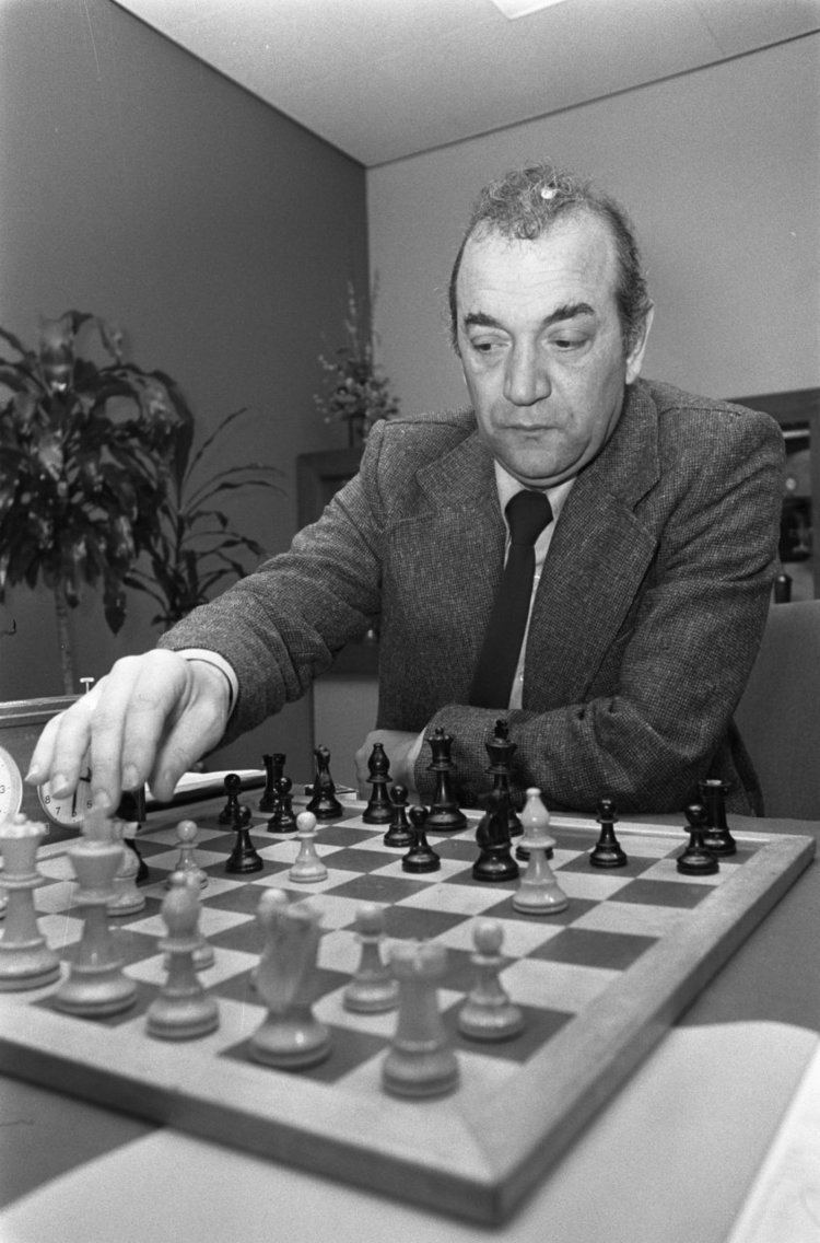 Viktor Korchnoi Viktor Korchnoi Quotes QuotesGram