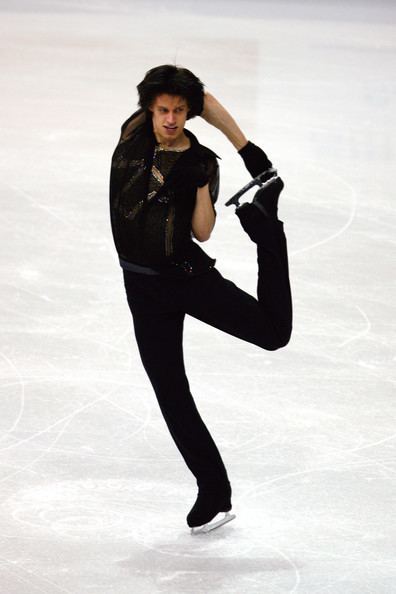 Viktor Pfeifer Viktor Pfeifer Photos ISU World Figure Skating