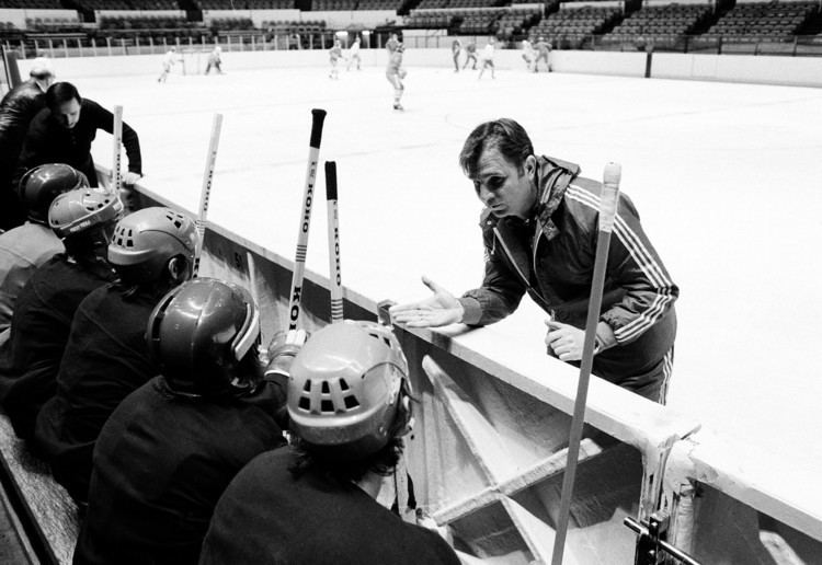Viktor Tikhonov (ice hockey, born 1930) Viktor Tikhonov dies at 84 Soviet coach who lost in Miracle on Ice