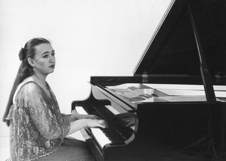 Viktoria Postnikova Svensk Konsertdirektion AB Viktoria Postnikova Piano