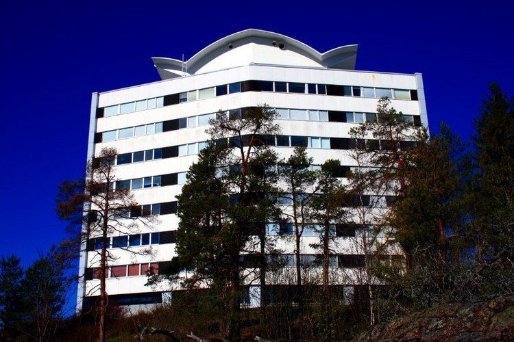 Viljo Revell Panoramio Photo of Tapiola apartment building architect Viljo Revell