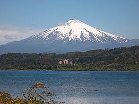 Villarrica (volcano) httpsuploadwikimediaorgwikipediacommonsthu