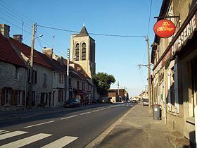Villeneuve-sur-Verberie httpsuploadwikimediaorgwikipediacommonsthu