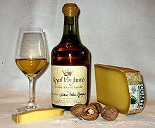 Vin jaune httpsuploadwikimediaorgwikipediacommonsthu