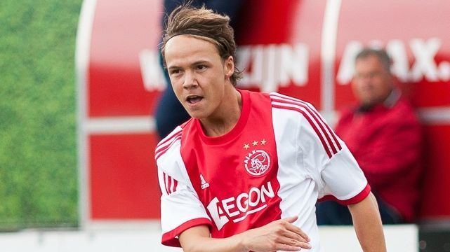 Vince Gino Dekker Ajax39 Kweekvijver Dekker wordt onderschat Ajax Showtime