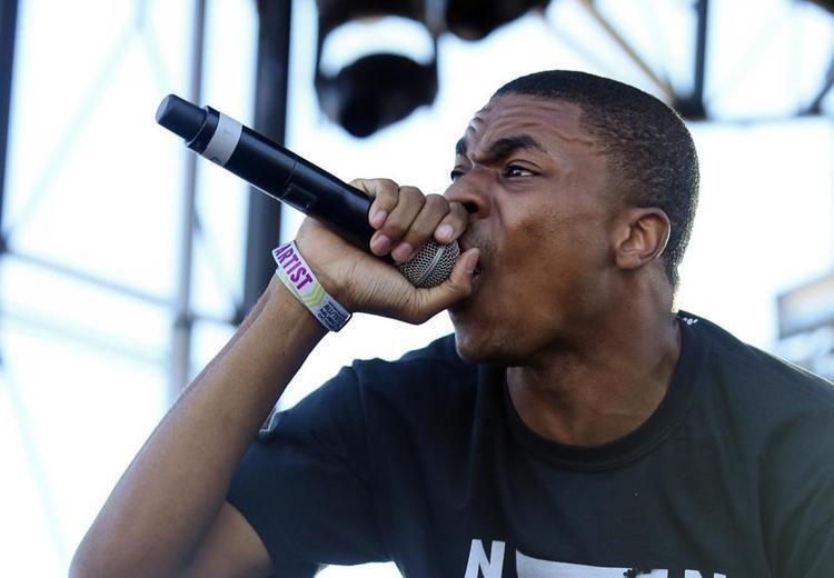 Vince Staples Rapper Vince Staples rejects hype in soldout show The Boston Globe