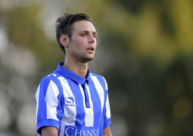 Vincent Sasso Sheffield Wednesday Sasso eyes up long Owls stay The Star