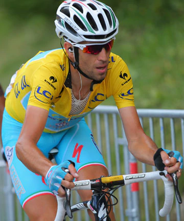 Vincenzo Nibali Vincenzo Nibali extends Tour de France lead Stuffconz