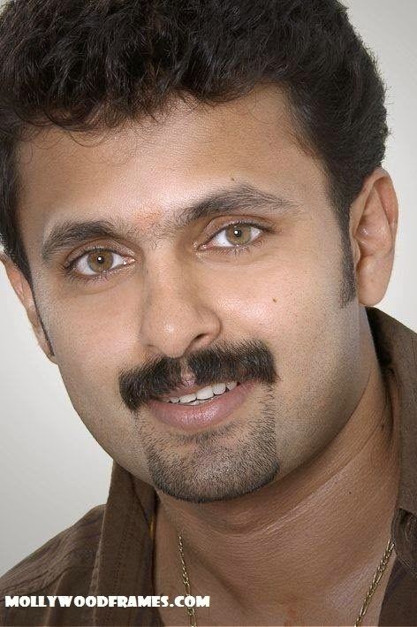 Vineeth Kumar Vineeth Kumar forays into direction with Ranjith39s script