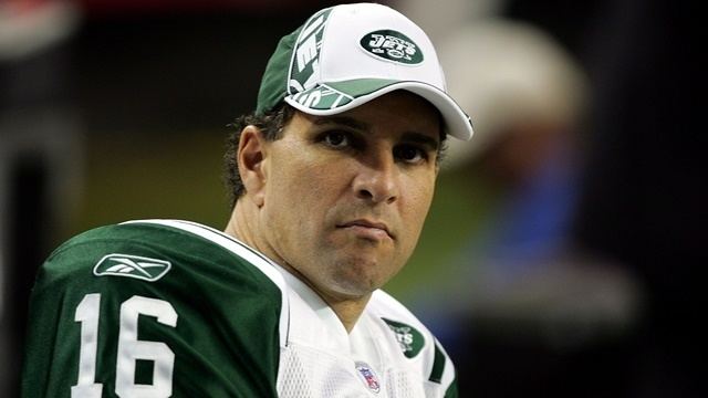 Vinny Testaverde, Quarterback. B'day 11/13/63. Played for the BALTIMORE RAVENS  1996-1997. Went to th…