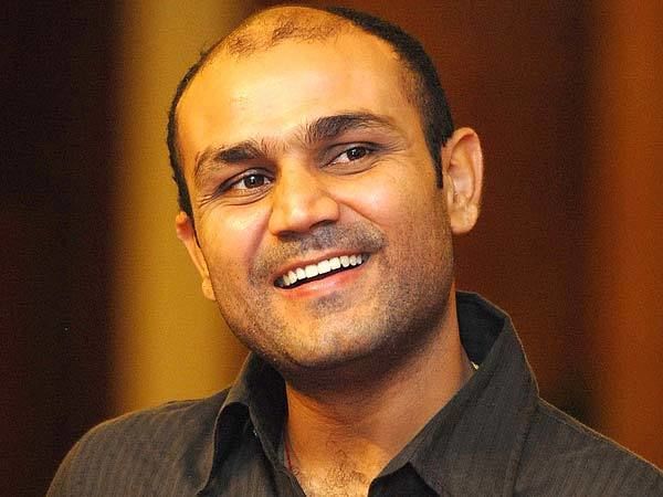 Virender Sehwag (Cricketer) playing cricket
