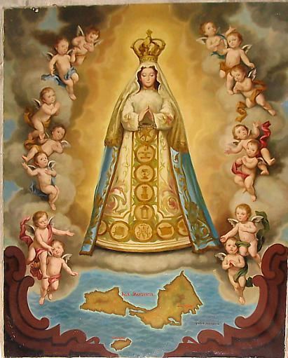 Painting of Virgen del Valle surrounded by fourteen cherubim while she is wearing a golden crown, beige and brown dress, and beige and blue veil