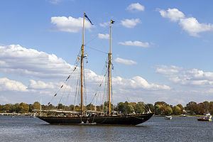 Virginia (schooner) httpsuploadwikimediaorgwikipediacommonsthu