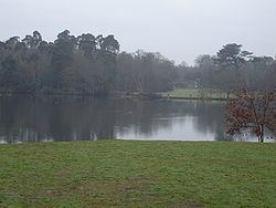Virginia Water Lake httpsuploadwikimediaorgwikipediacommonsthu