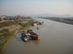 Việt Yên District httpsuploadwikimediaorgwikipediacommonsthu