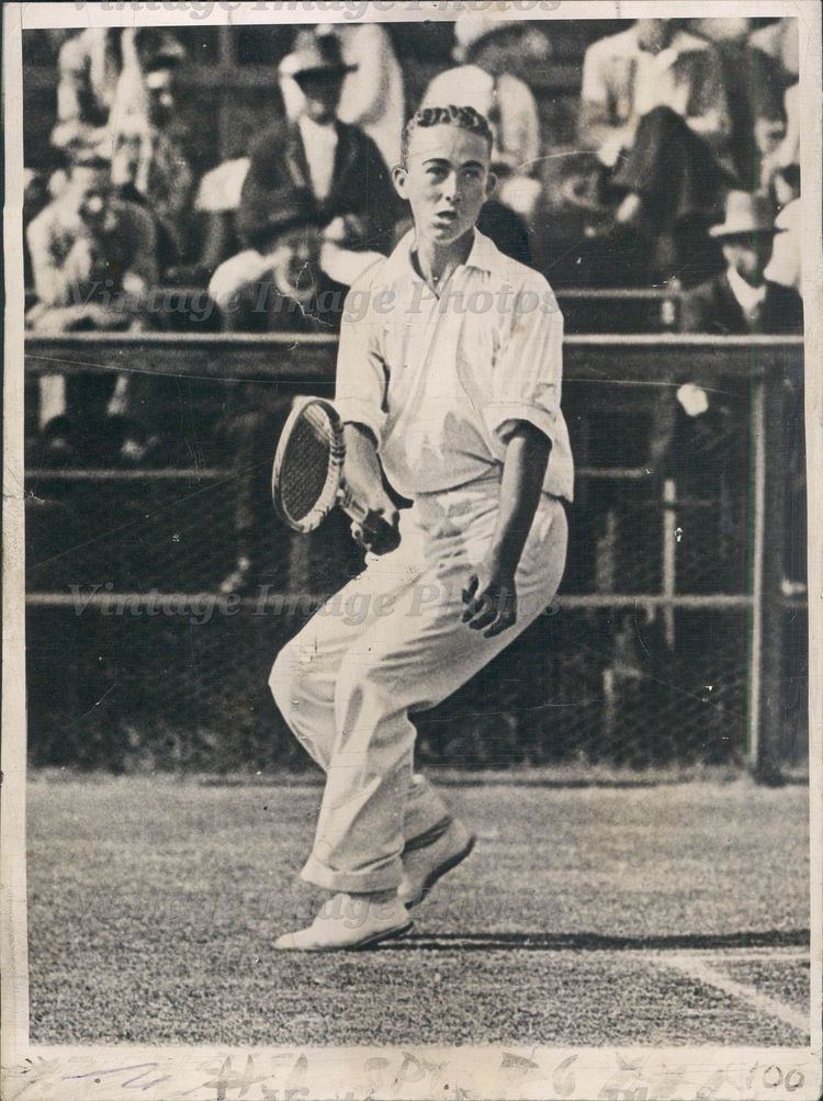Vivian McGrath 1934 Vivian Mcgrath Australia Tennis Player Sports Field Crowd Press