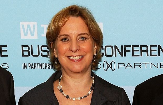 Vivian Schiller NPR39s TechSavvy CEO Vivian Schiller Resigns as Public