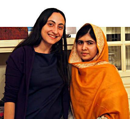 Viviana Mazza Birmingham Gran Bretagna Viviana Mazza con Malala 2013
