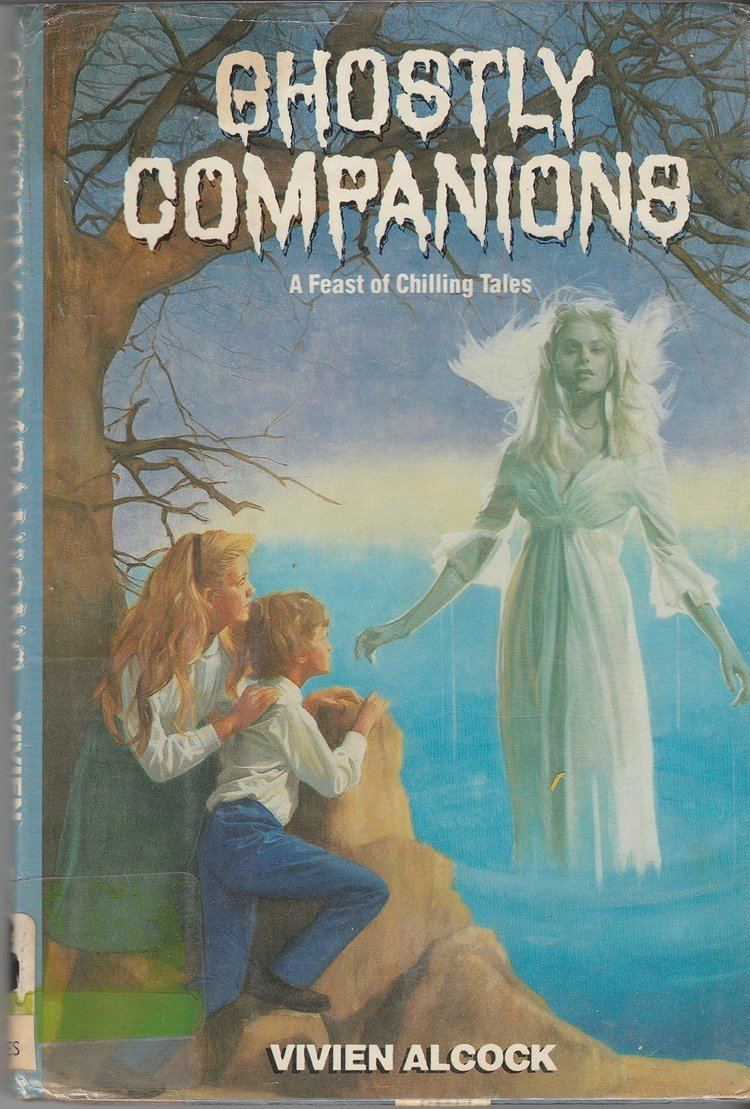 Vivien Alcock Ghostly Companions Vivien Alcock 9780385295598 Amazoncom Books