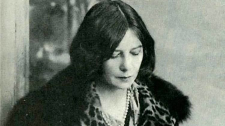 Vivienne Haigh-Wood Eliot Gerontion by TS Eliot read by Tom O39Bedlam YouTube