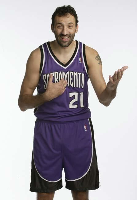 Vlade Divac Tribute to the King of flops Underrated Vlade Divac