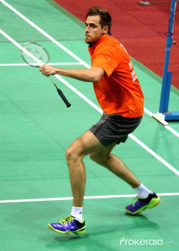 Vladimir Ivanov (badminton) mumbaimastersvladimirivanovexultsafter90889jpg