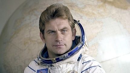 Vladimir Kovalyonok Le cosmonaute Vladimir Kovalyonok a vu un ovni prs de