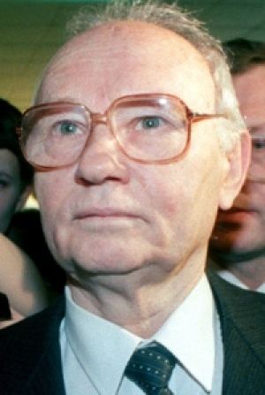 Vladimir Kryuchkov KGB chief who led failed coup against Gorbachev dies at 83 World