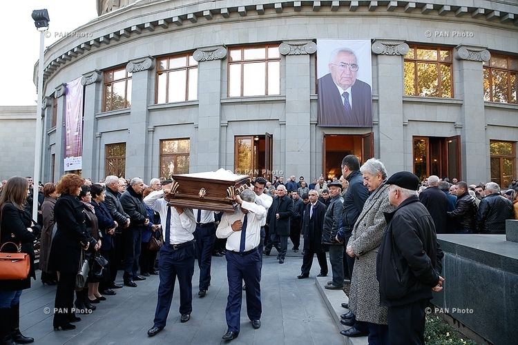 Vladimir Movsisyan Funeral of Armenian politician Vladimir Movsisyan PanARMENIAN Photo