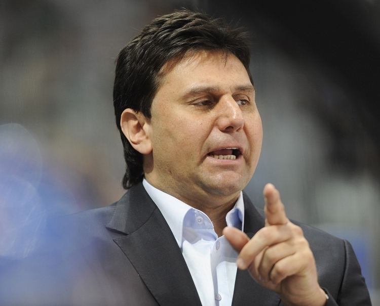 Vladimir Ruzicka Czech Republic ice hockey coach in corruption scandal