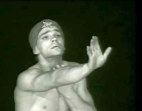 Vladimir Vasiliev (dancer) Vladimir Vasiliev is extraordinary in a 196039s video of