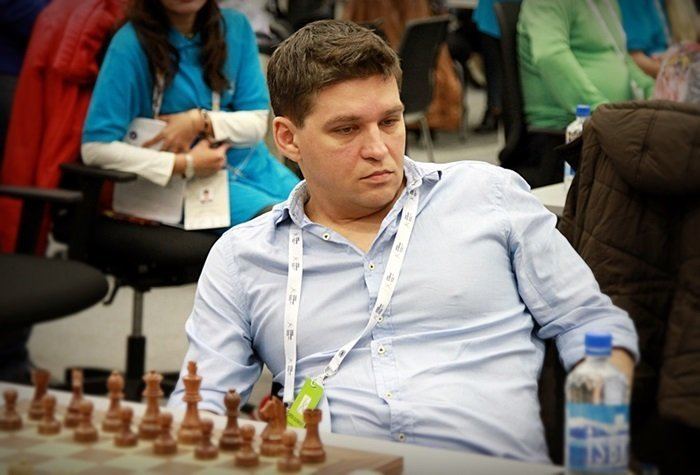 Vladislav Tkachiev Tkachiev on CarlsenAnand Game 2 chess24com