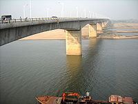 Vĩnh Tuy Bridge httpsuploadwikimediaorgwikipediacommonsthu