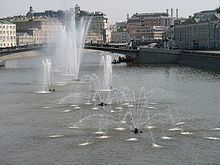 Vodootvodny Canal httpsuploadwikimediaorgwikipediacommonsthu