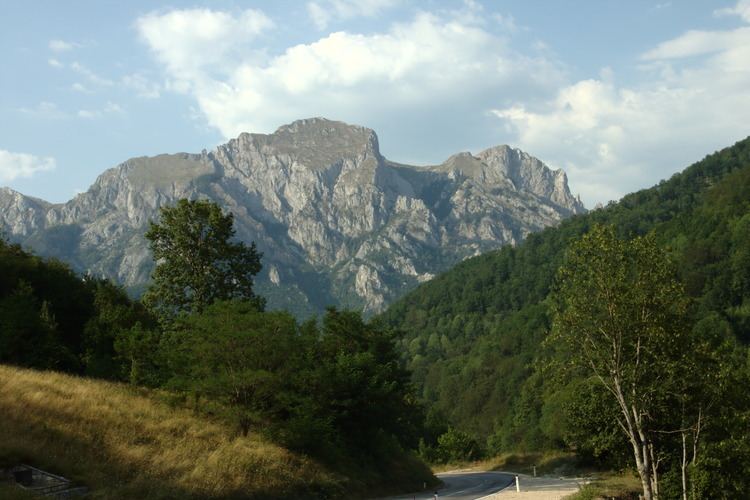 Volujak (mountain) FileVolujak pohled na hbet od jihujpg Wikimedia Commons