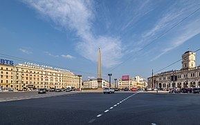 Vosstaniya Square httpsuploadwikimediaorgwikipediacommonsthu