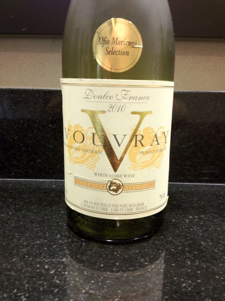 Vouvray (wine) 2010 Bougrier V Vouvray First Pour Wine