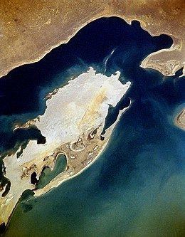 Vozrozhdeniya Island httpsuploadwikimediaorgwikipediacommonsthu