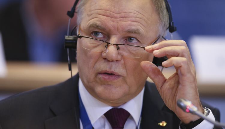 Vytenis Andriukaitis Vytenis Andriukaitiss confirmation hearing as it happened POLITICO