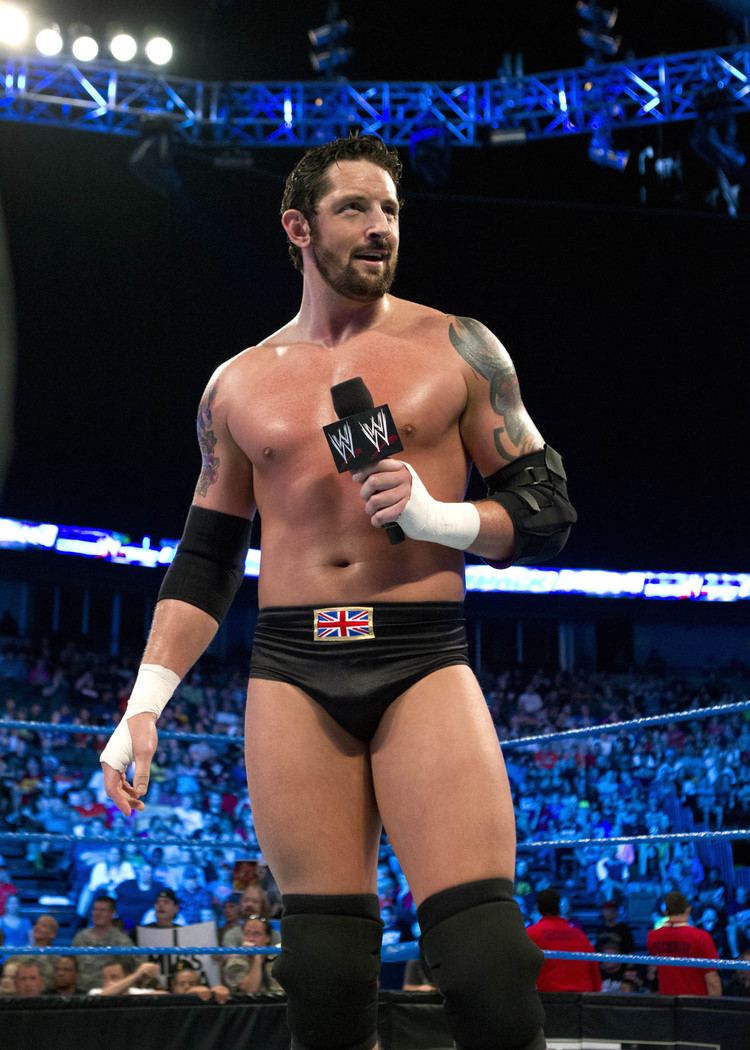 Wade Barrett Wade Barrett hopes to bring his Barrett Barrage to Hell in a Cell