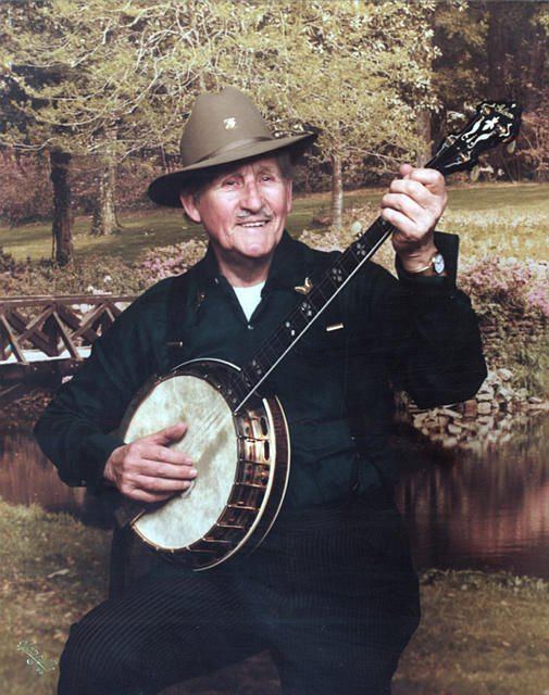 Wade Mainer fiberskyn on a blegrass banjo Discussion Forums Banjo